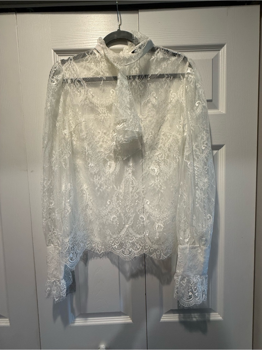 Elegant White Lace Tie-Neck Blouse